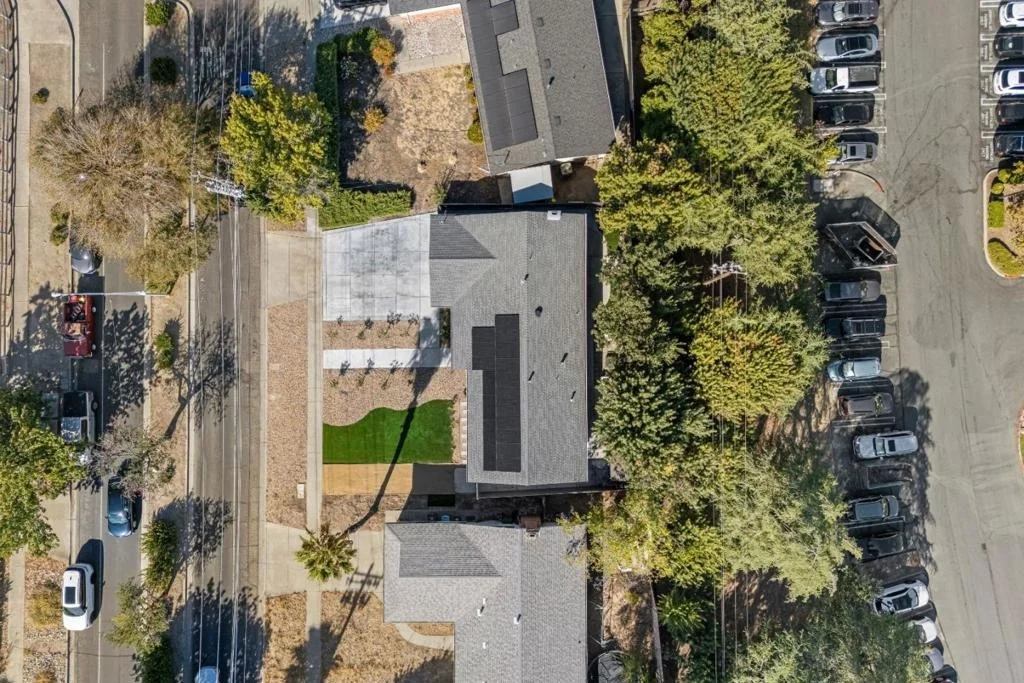 Photo of 105 Ridgerock Drive
