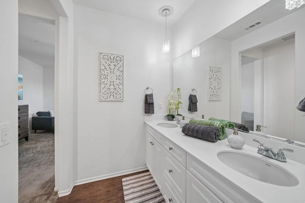 Photo of 30548 Gardner Lane