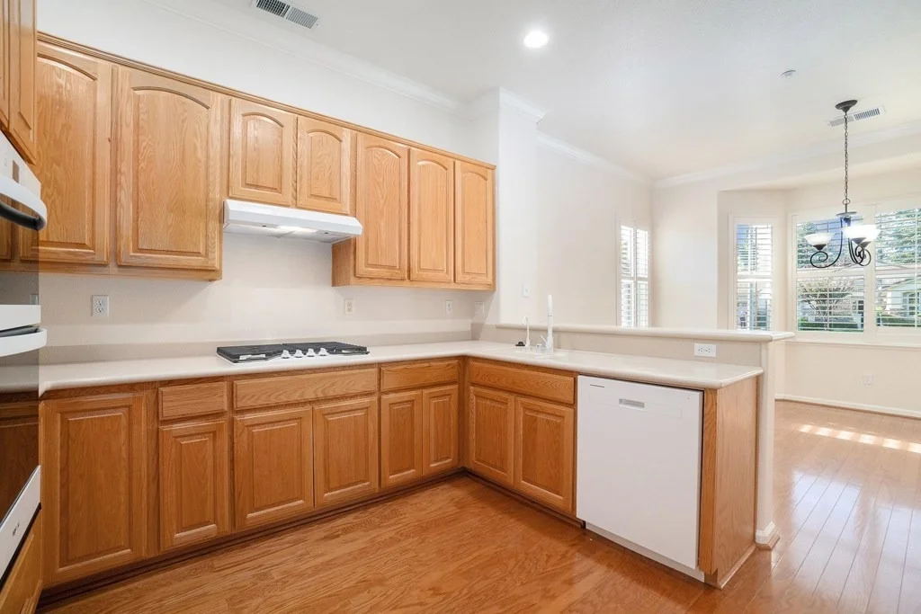 Photo of 1007 CENTENNIAL DR