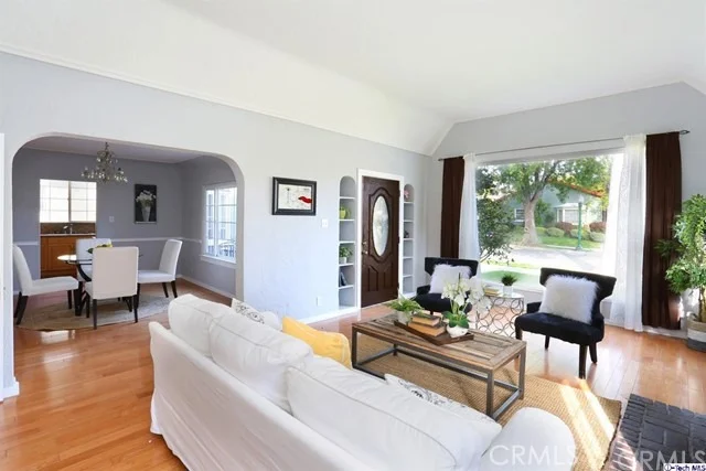 Photo of 1121 Cordova Avenue