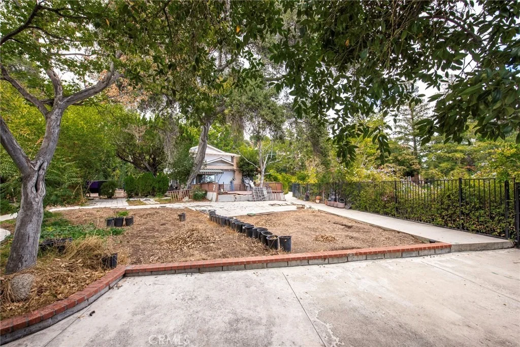 Photo of 1245 Oakhaven Road