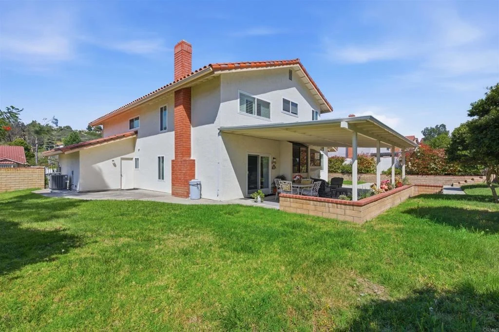 Photo of 1066 Surrey Drive