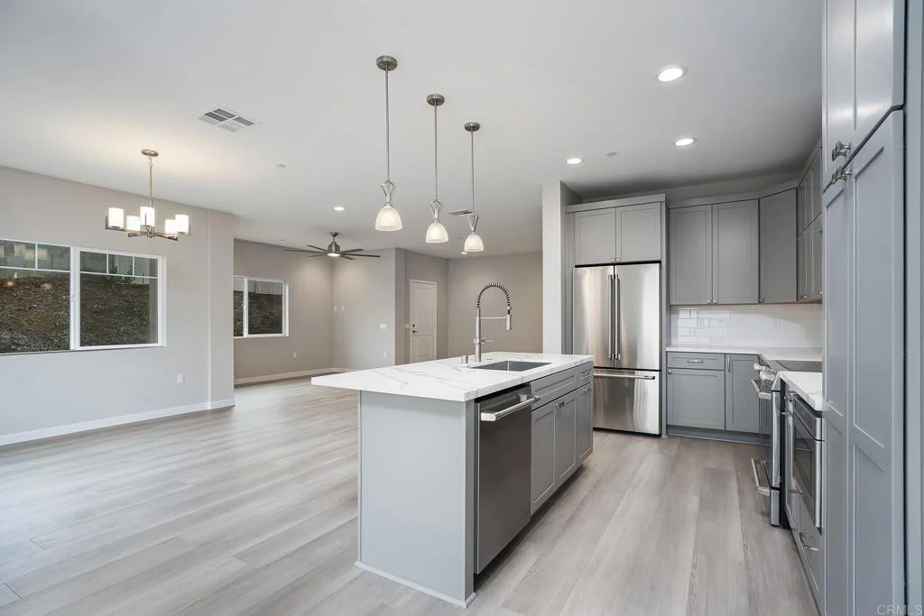 Photo of 3856 American Ave