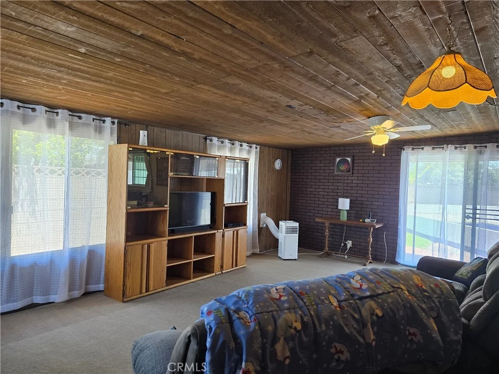 Photo of 10820 Hamden