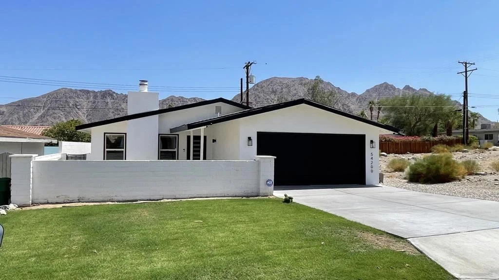 Photo of 54200 Avenida Juarez