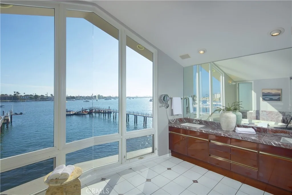 Photo of 2027 Bayside Drive