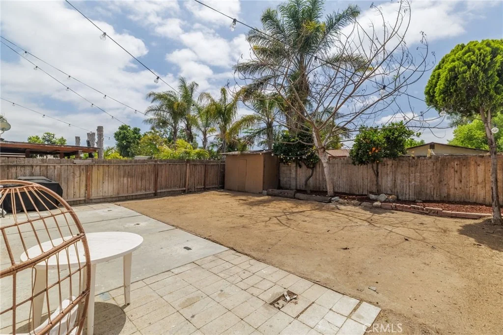 Photo of 289 Lustrosos Street