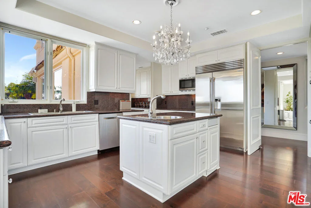Photo of 27425 Calicut Road