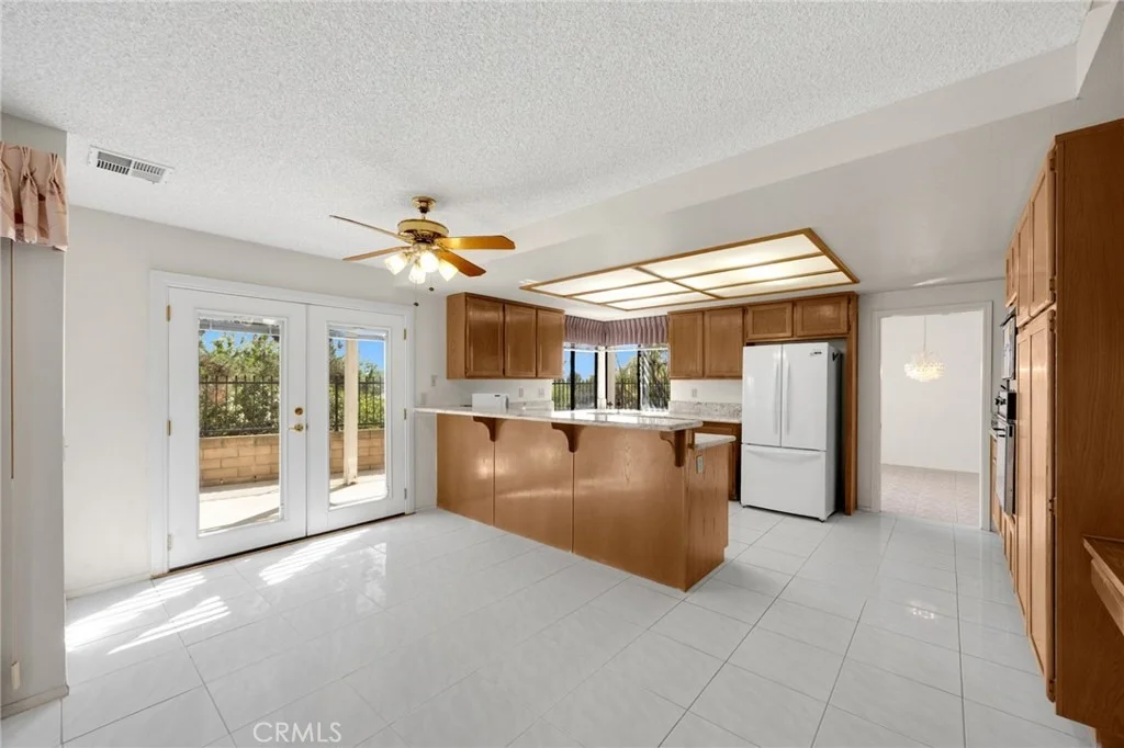 Photo of 404 Sand Canyon Way