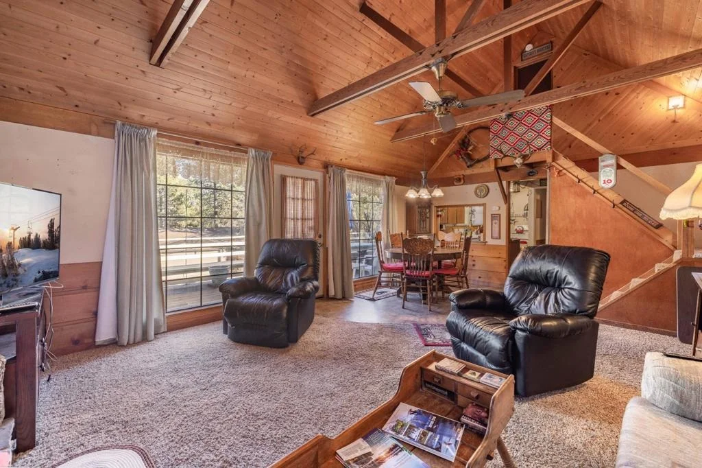 Photo of 331 Mullins Drive