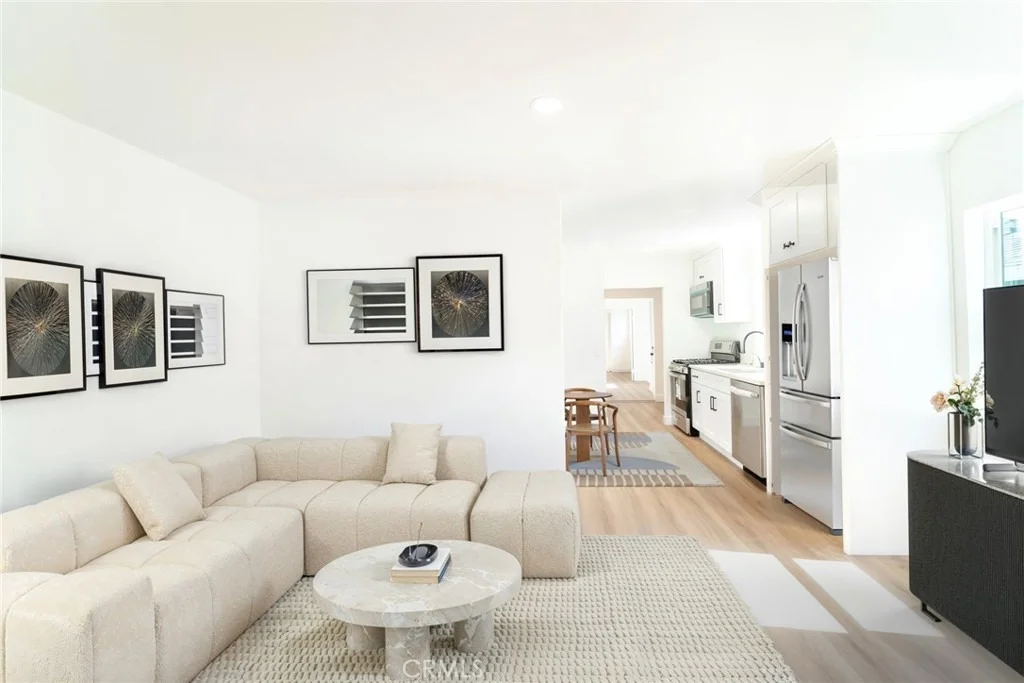 Photo of 13300 S Largo