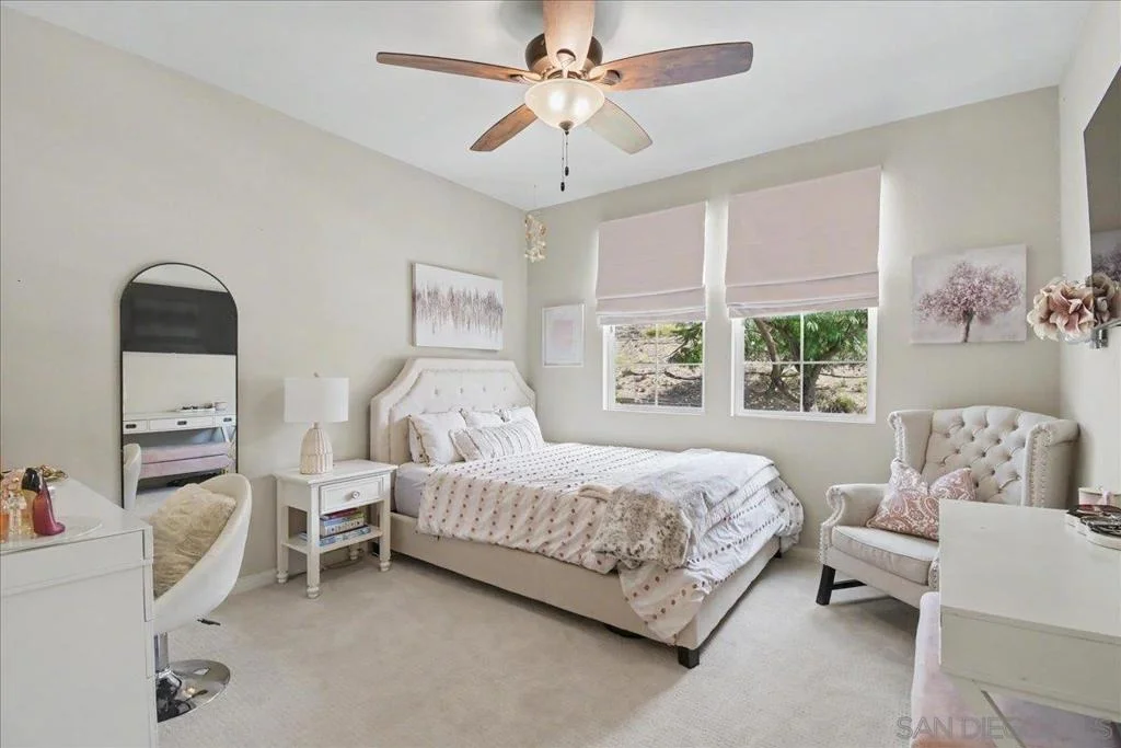 Photo of 6048 Cala Lily St