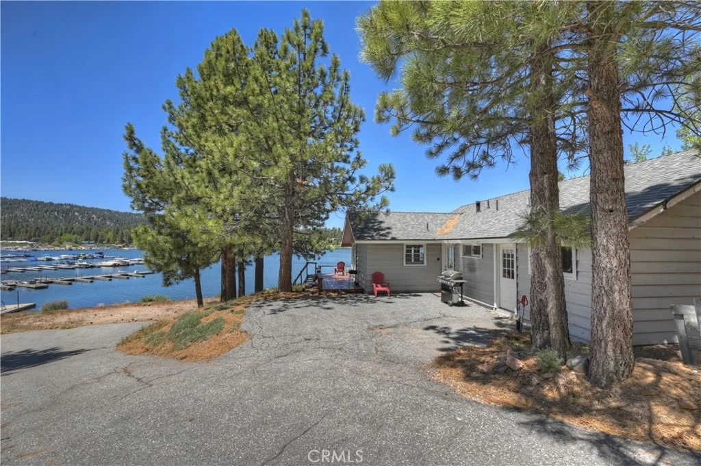 Photo of 39605 Lake