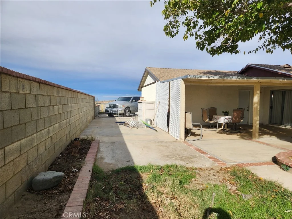 Photo of 15142 Lanfair
