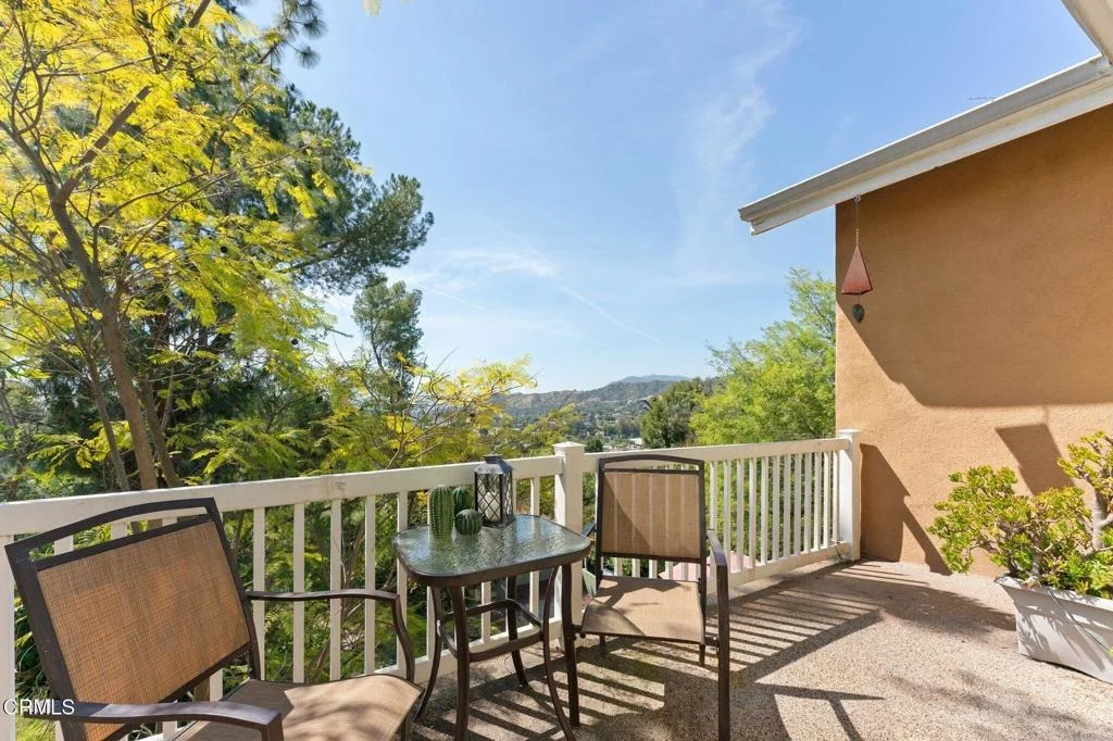 Photo of 436 Redwood Drive
