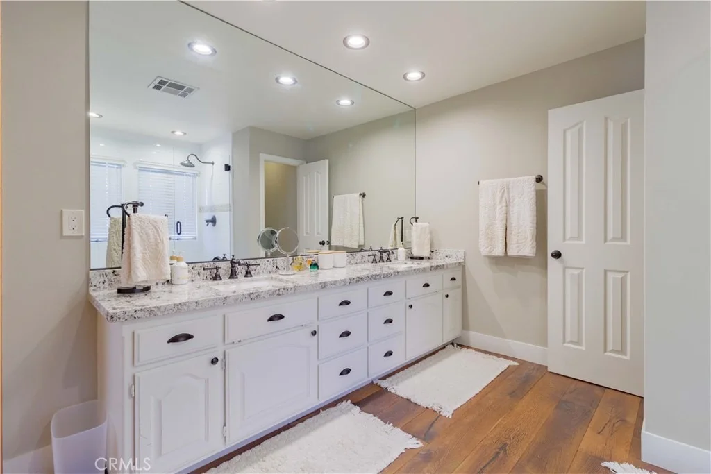 Photo of 226 Birchwood Drive
