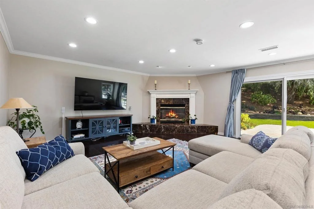 Photo of 16312 Country Day Rd
