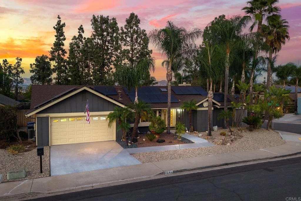 Photo of 1240 Foote Path Way