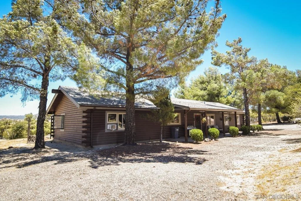 Photo of 40522 Eady Lane