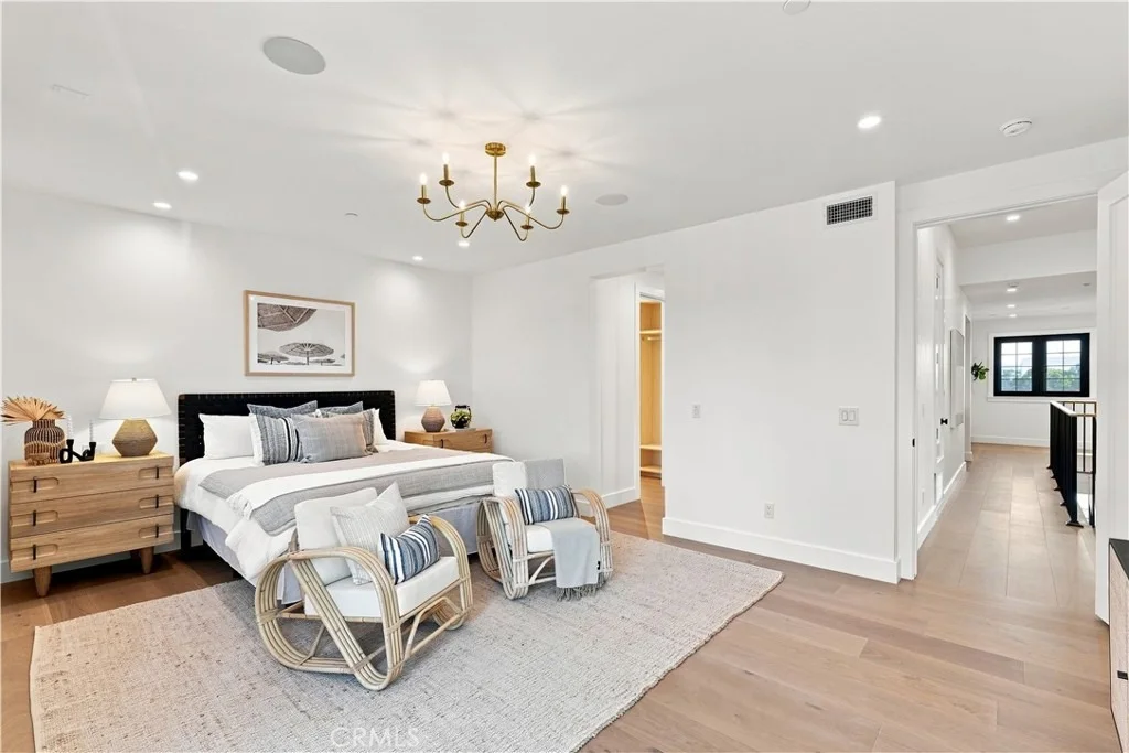 Photo of 1346 Gates Ave.