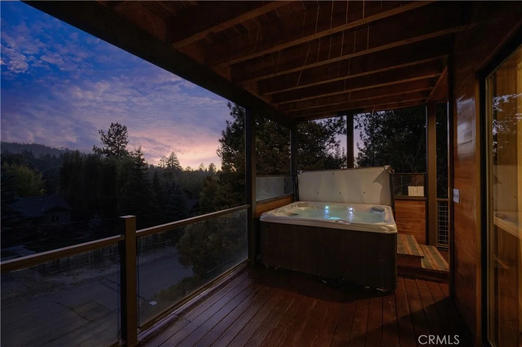 Photo of 43669 Ridge Crest