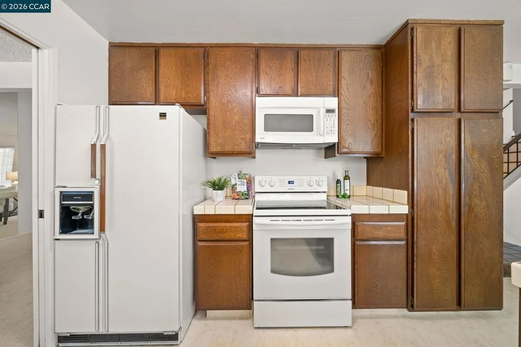 Photo of 721 Black Point Pl