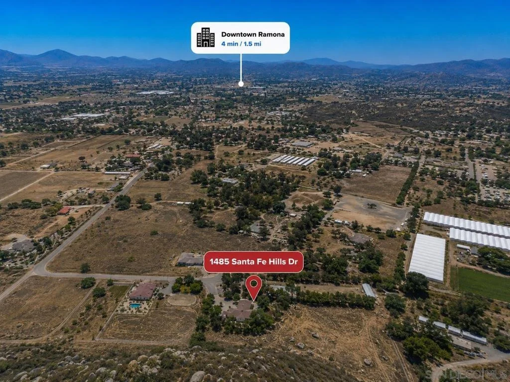 Photo of 1485 Santa Fe Hills