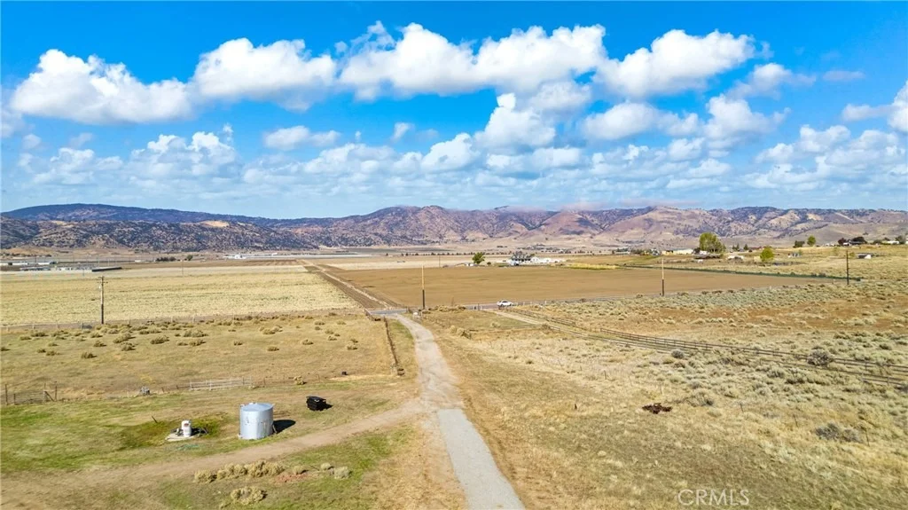 Photo of 18888 Pellisier Road