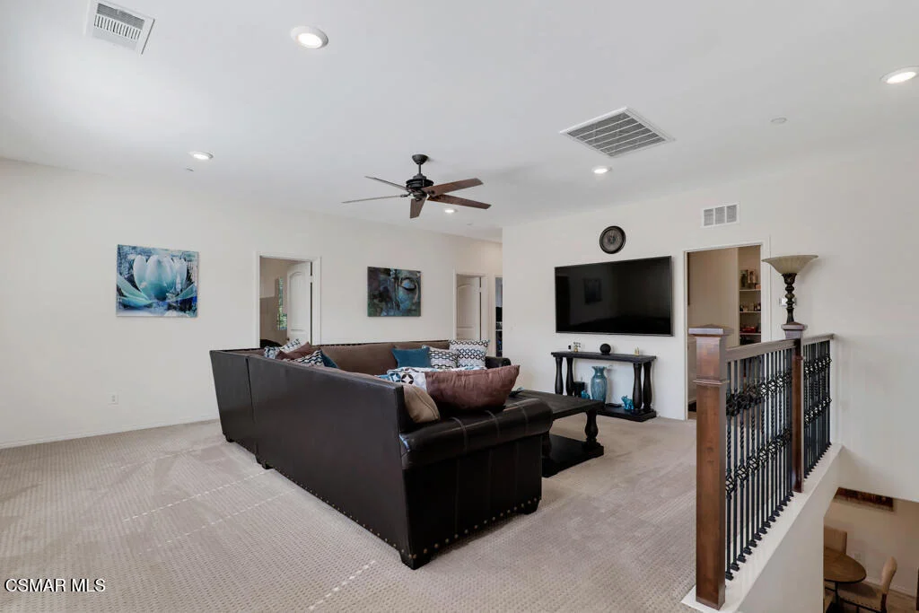 Photo of 137 White Bark Lane