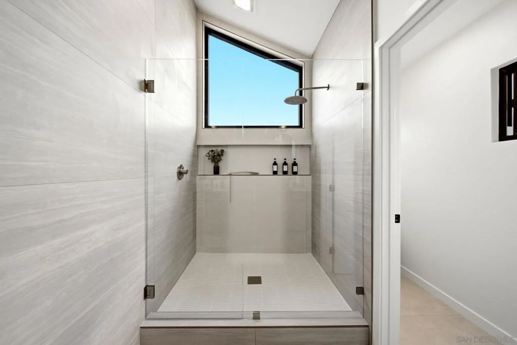 Photo of 824 Glen Arbor
