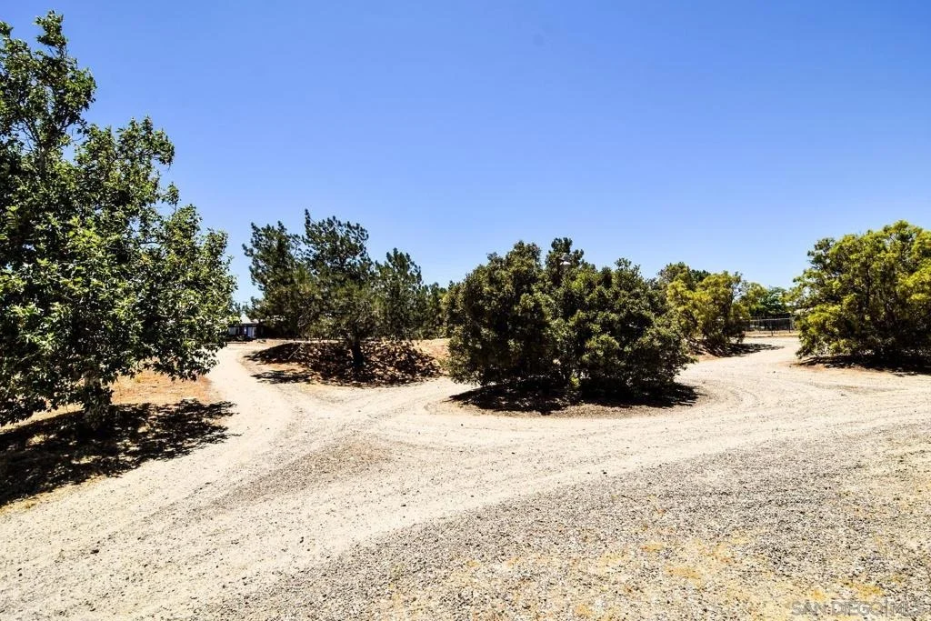 Photo of 40522 Eady Lane