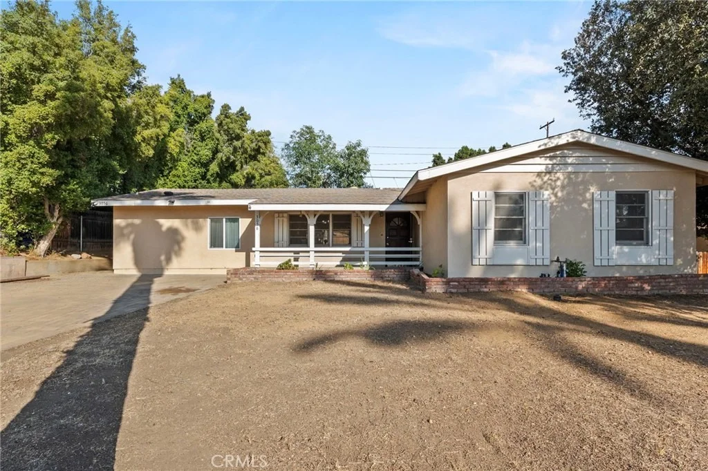 Photo of 3058 Flanders