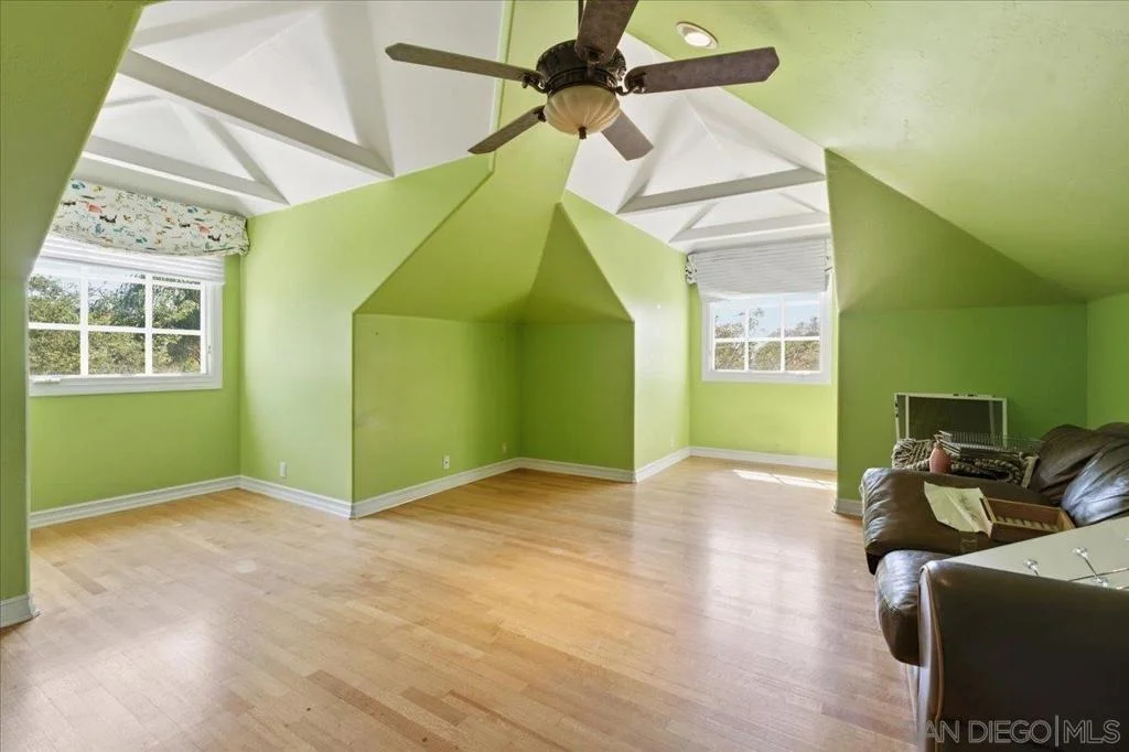 Photo of 6150 Avenida Alteras