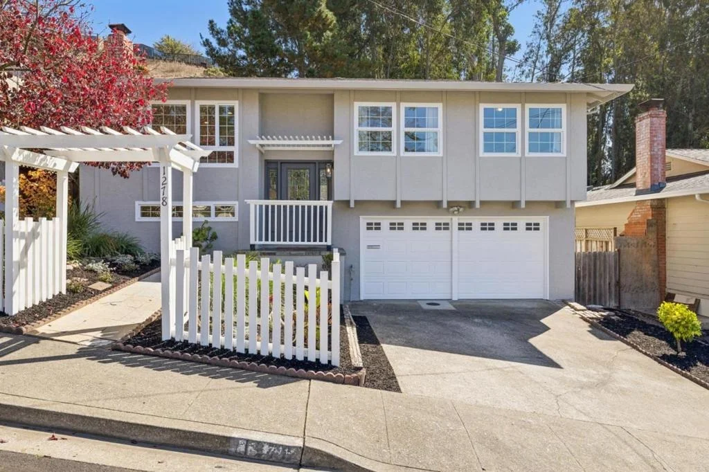 Photo of 1278 Aspen Drive