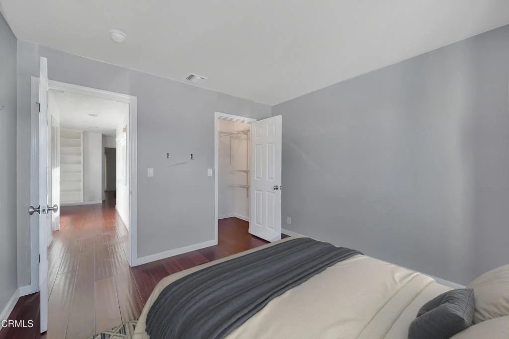Photo of 2010 Kingsbridge Way