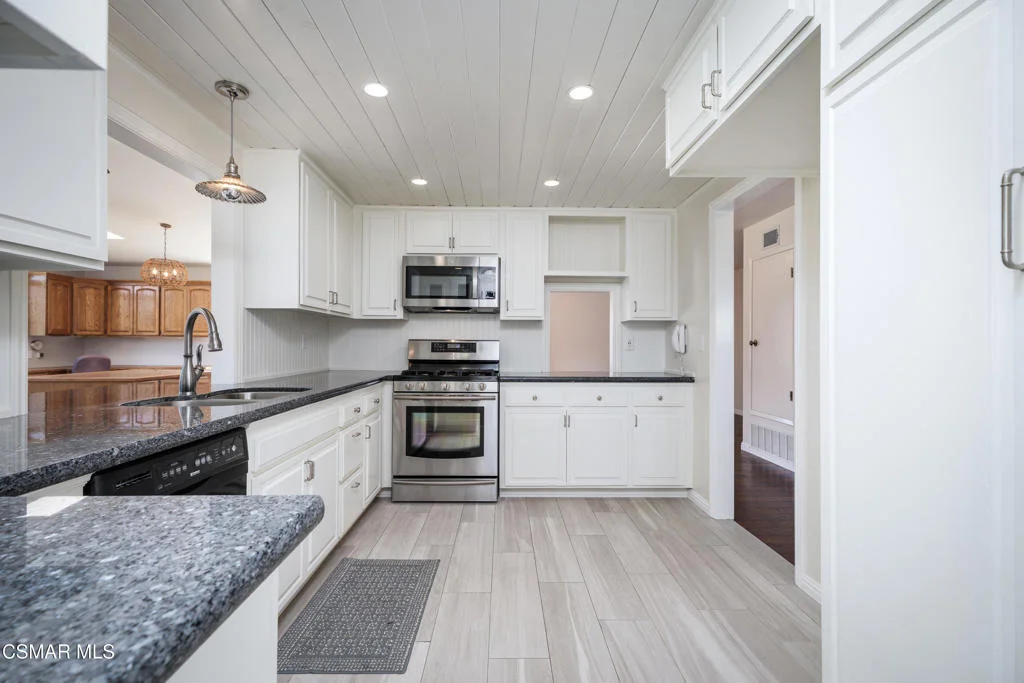 Photo of 4386 Valley Drive