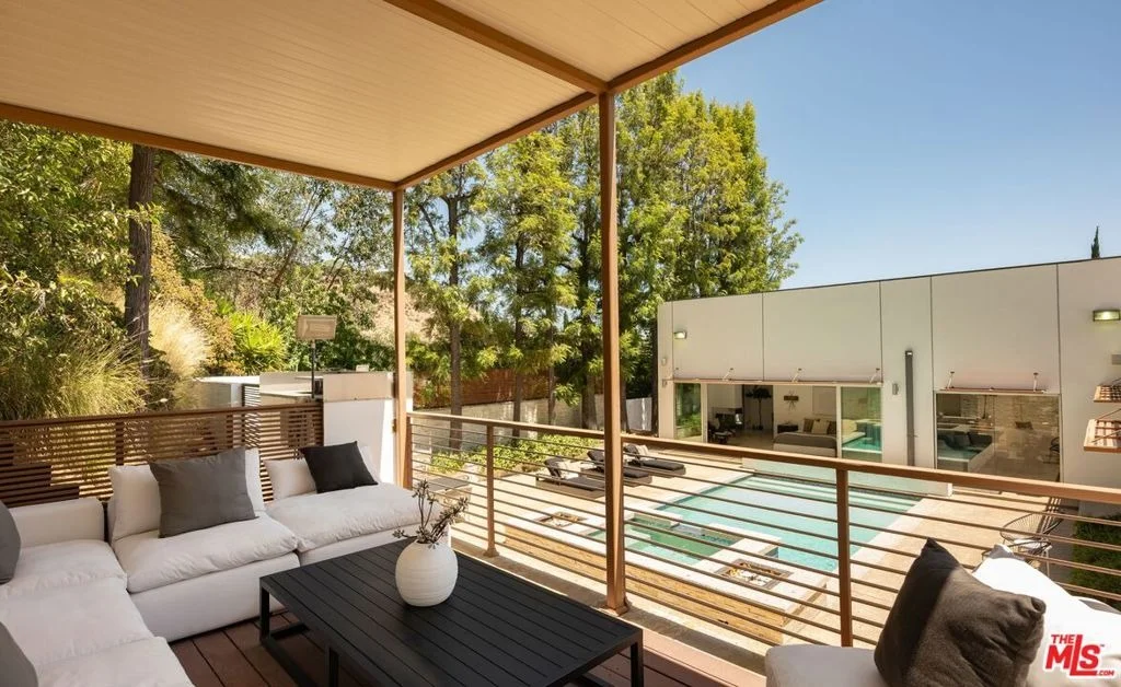 Photo of 9229 Robin Drive