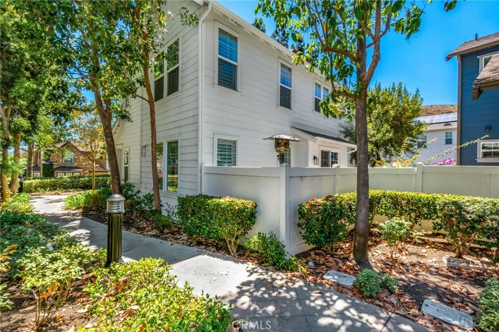Photo of 24 Thorp Spring