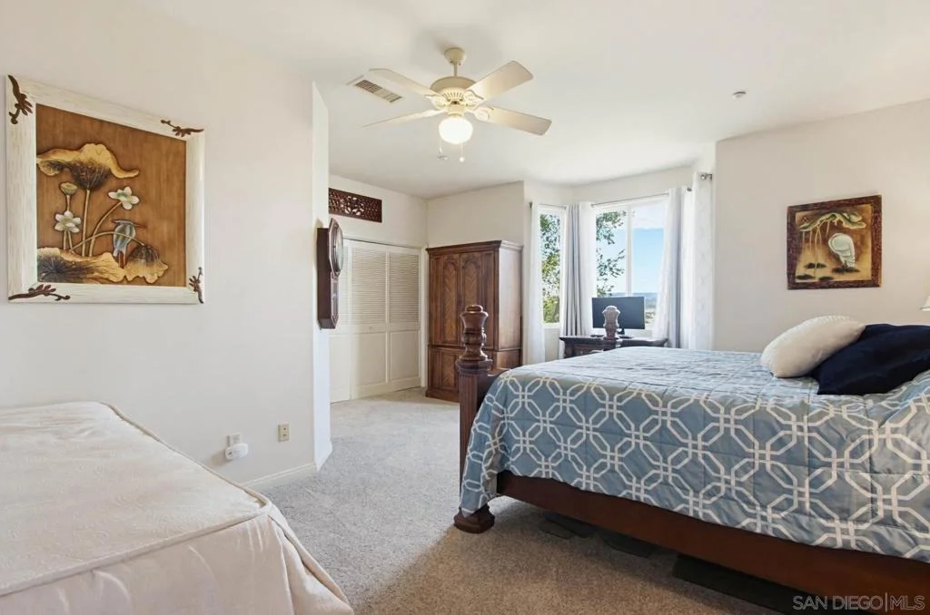 Photo of 1550 Knoll Park Lane