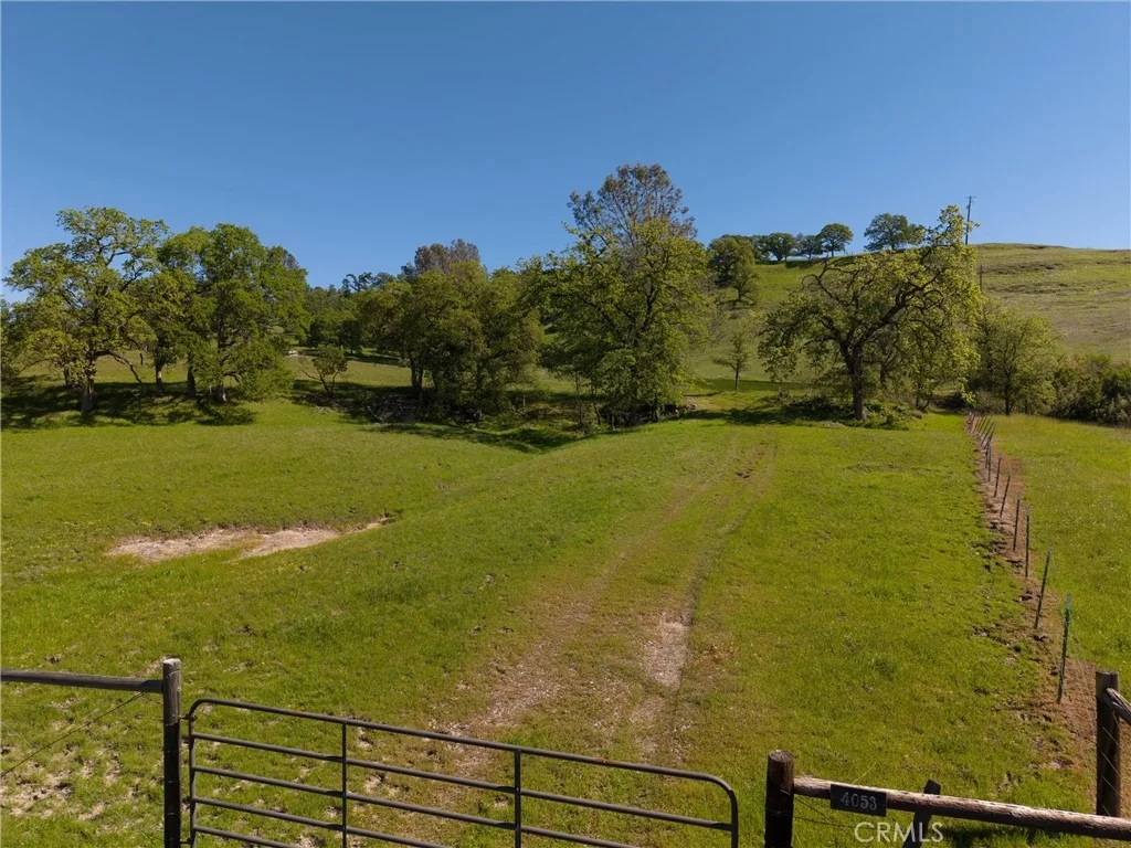 Photo of 4053 Hidden Valley
