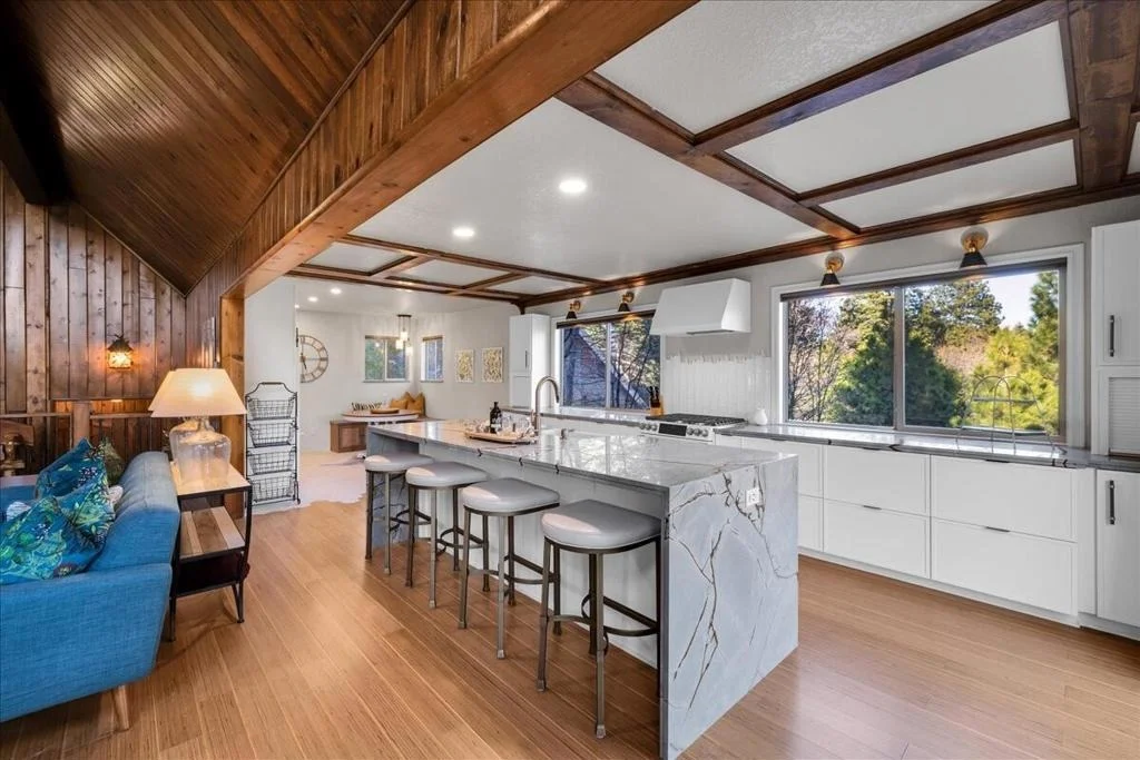 Photo of 26623 Hillcrest Lane