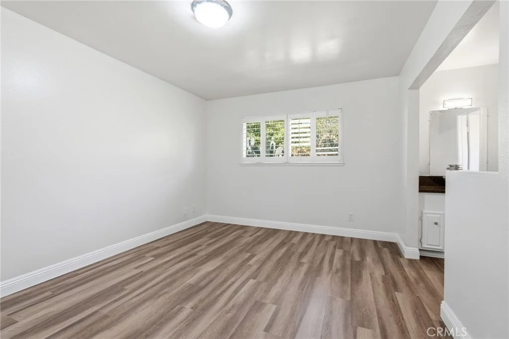 Photo of 44050 27th W