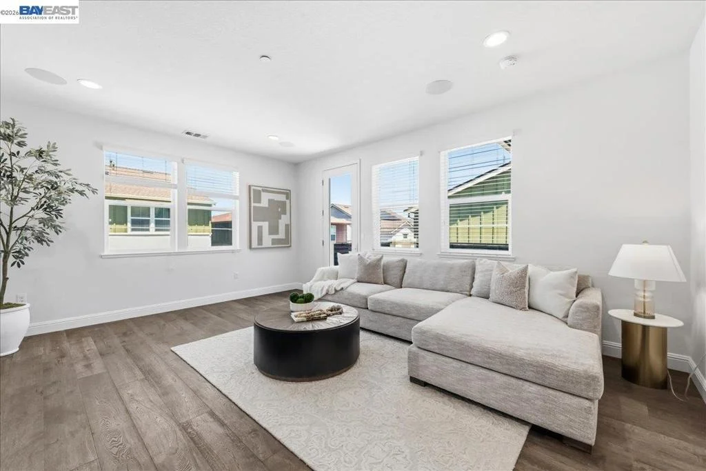 Photo of 4519 Spring Mountain Way