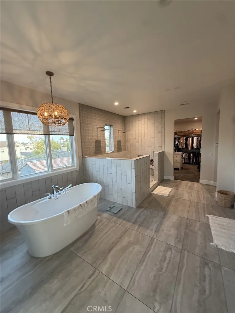 Photo of 303 Covina