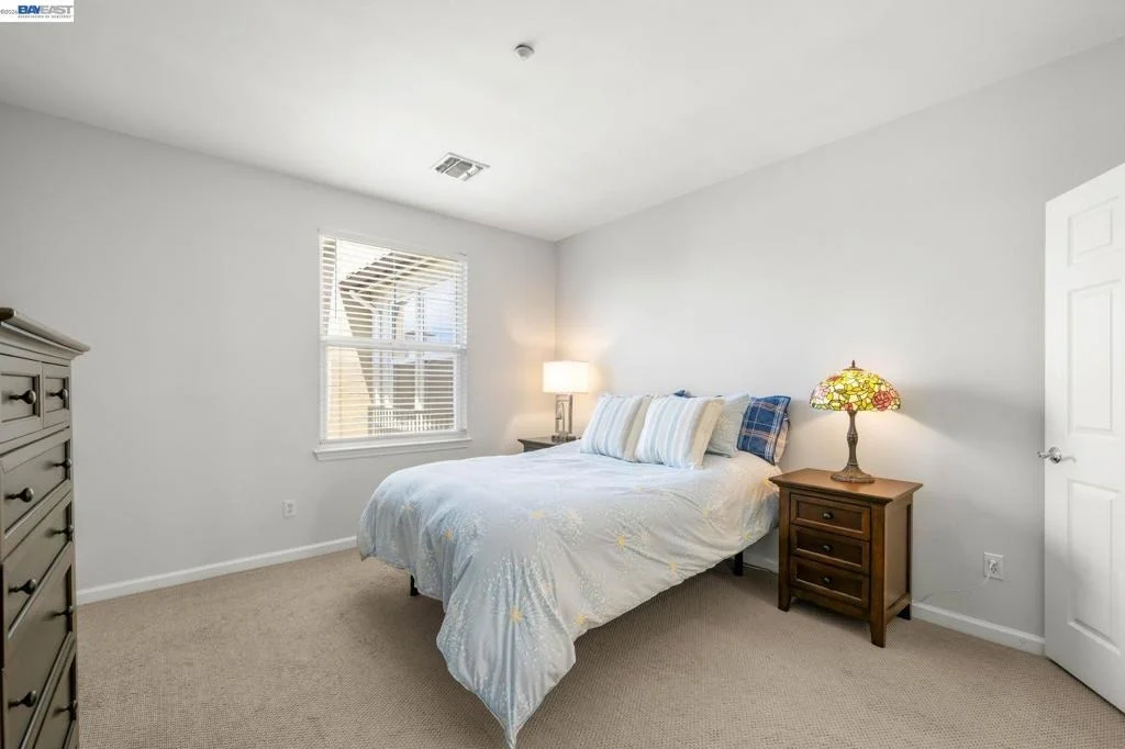 Photo of Unit 415 at 3275 Dublin Blvd