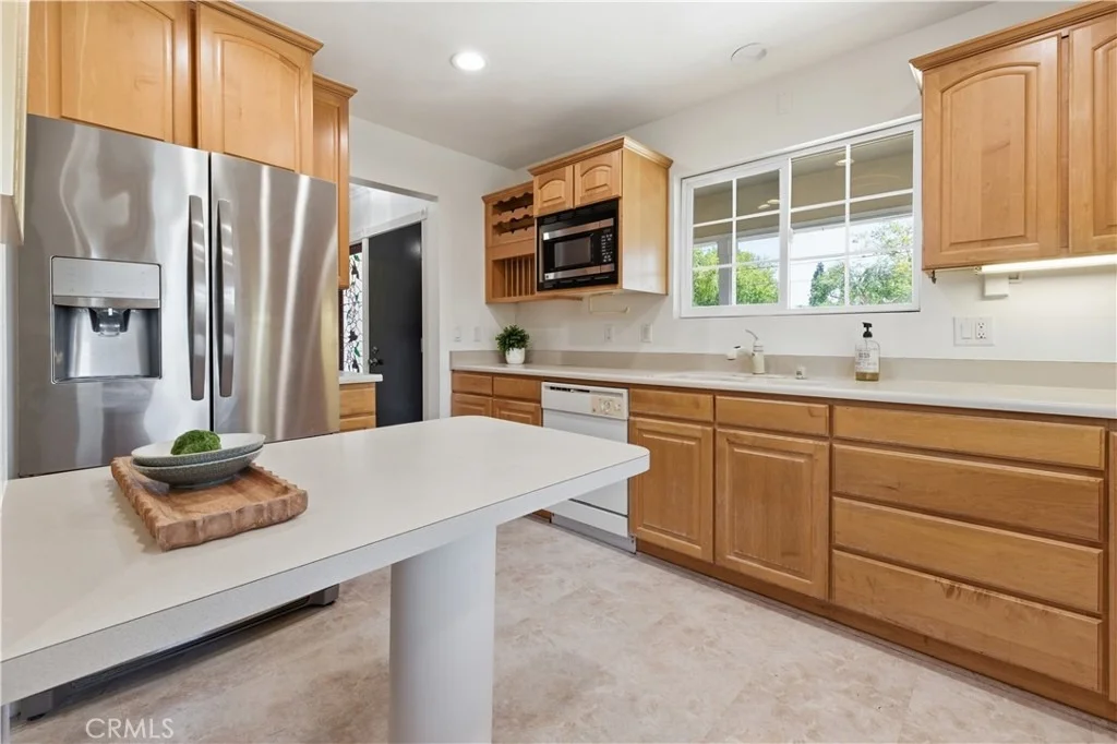 Photo of 3327 N Studebaker