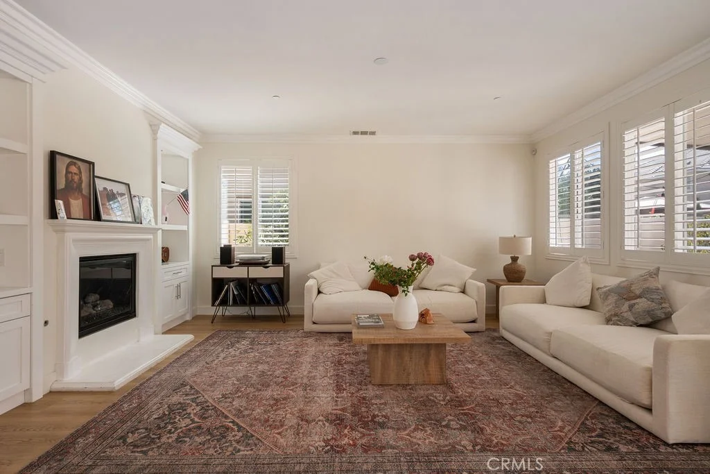 Photo of 39099 Crown Ranch Rd