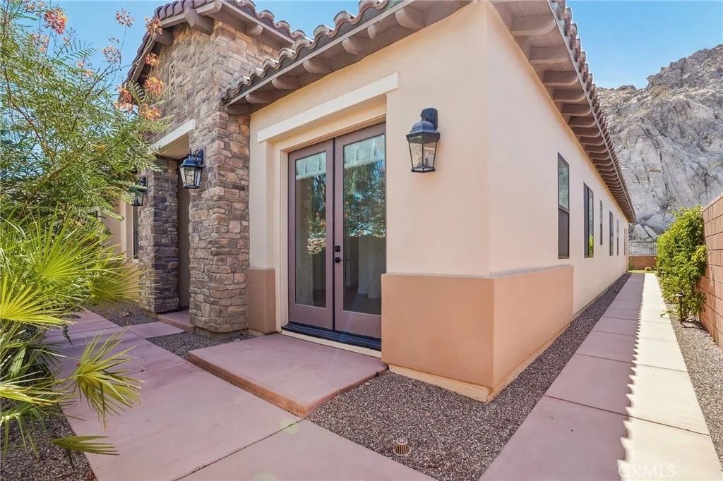 Photo of 46297 Bradshaw Trail