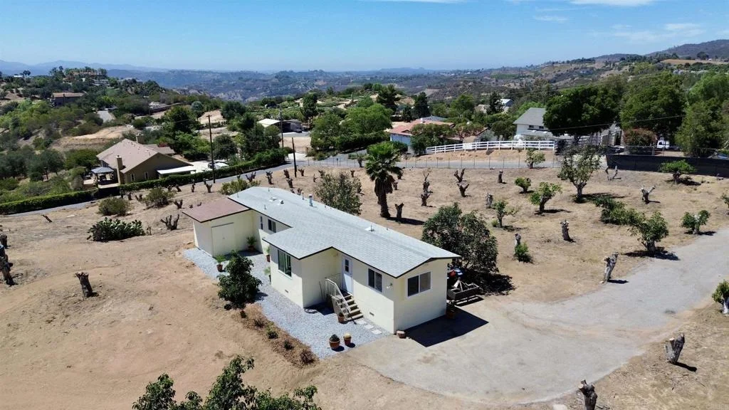 Photo of 1843 Canyon Heights Road