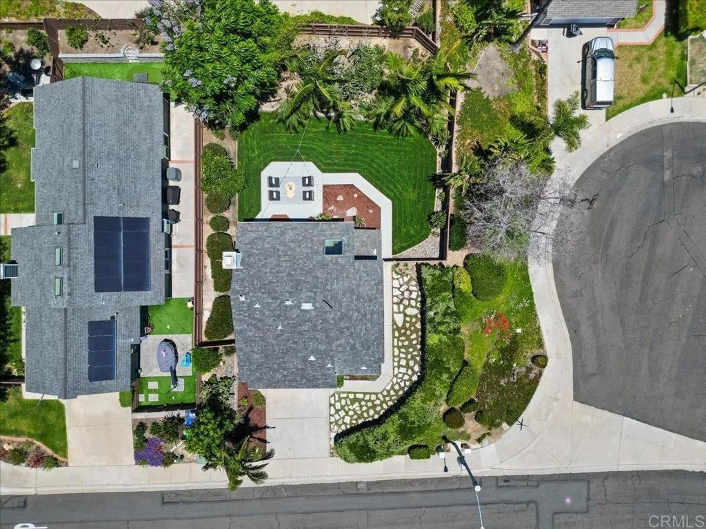 Photo of 1806 Palisades Drive